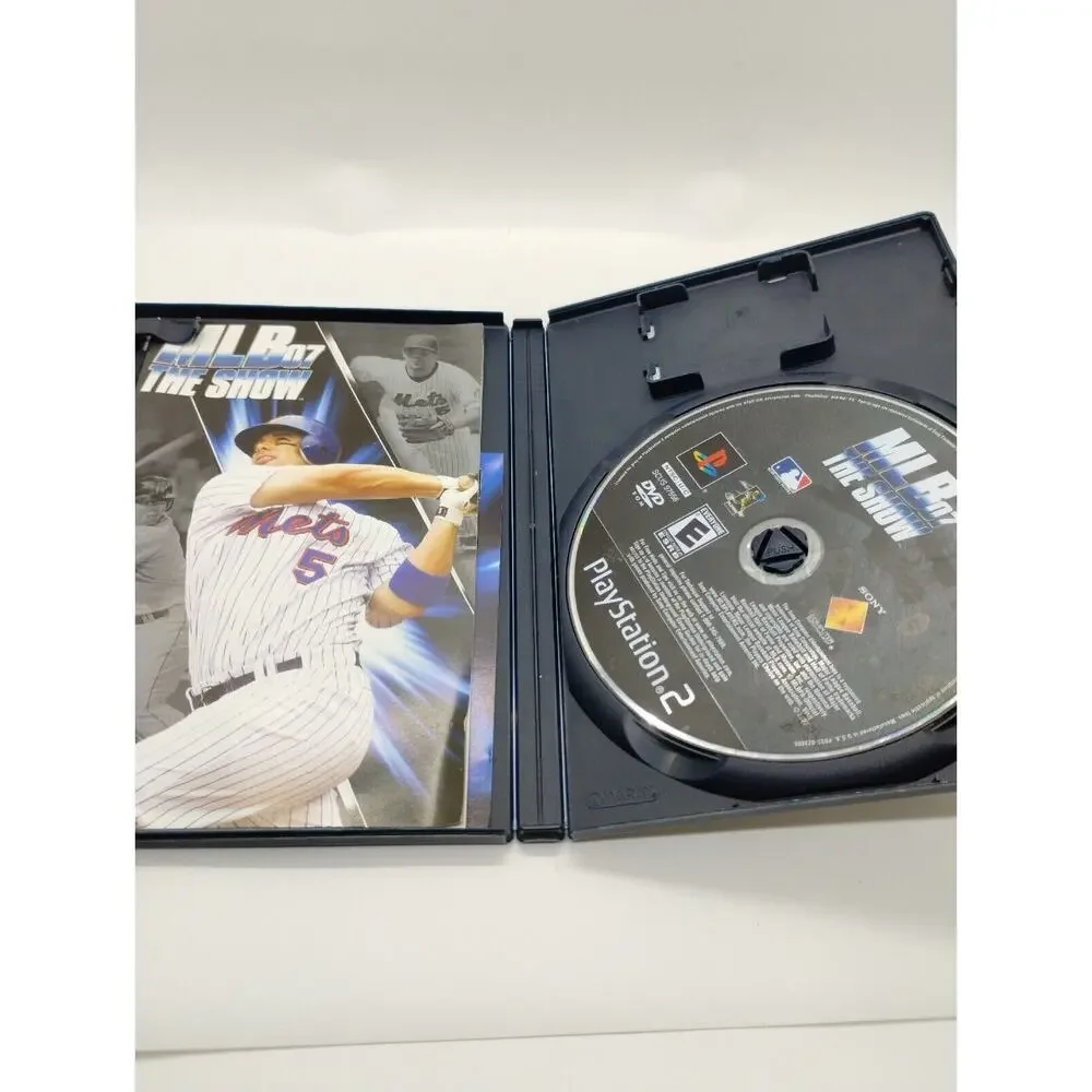 MLB 07: The Show (Sony PlayStation 2) PS2 Complete CIB